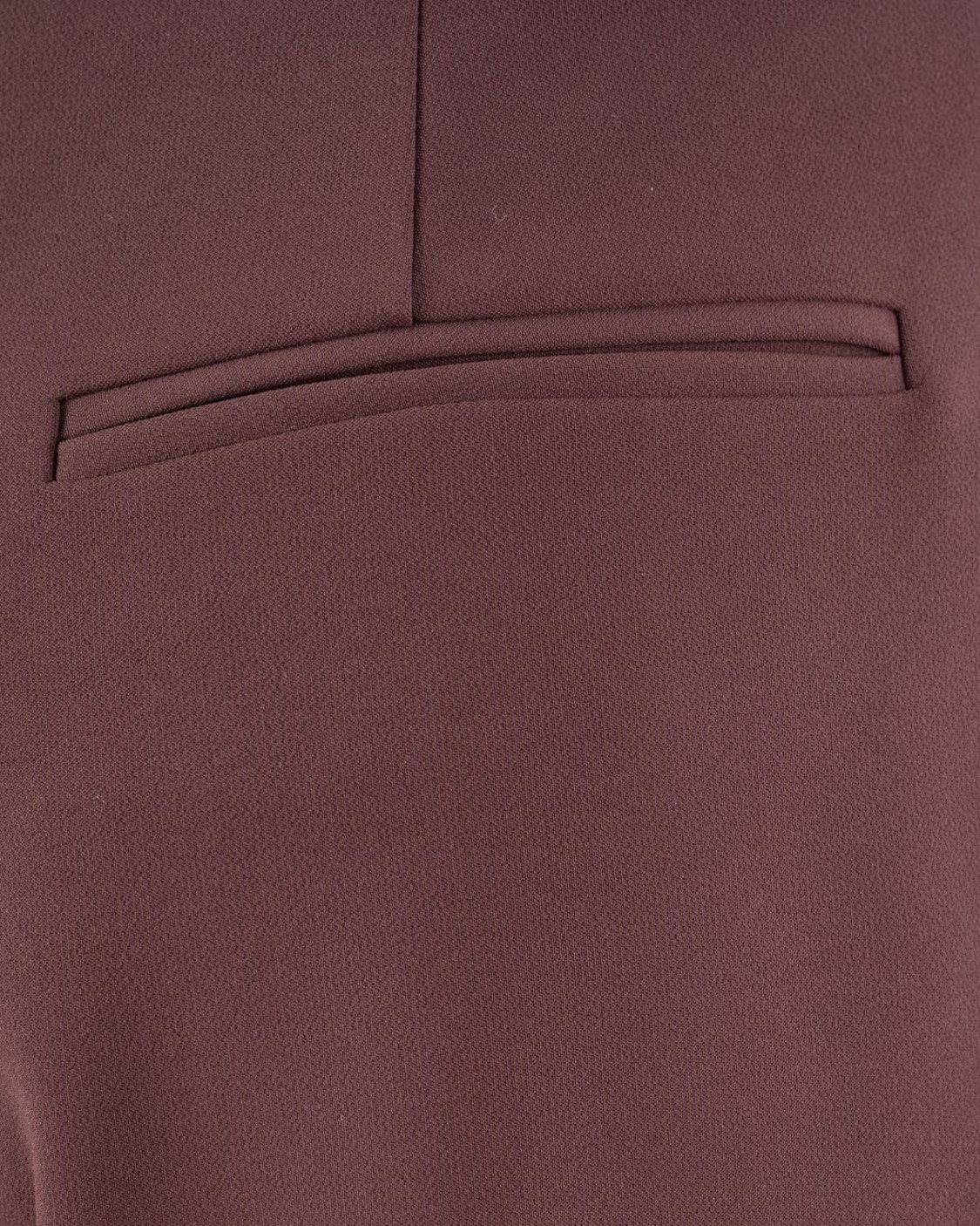 shop ELISABETTA FRANCHI  Pantalone: Elisabetta Franchi pantaloni in crêpe con accessorio gioiello.
Pantaloni in crêpe dalla vestibilità regular. 
Piega al centro e tasche alla francese, hanno dettagli in metallo dorato.
Chiusura con gancio.
Composizione: 95%Poliestere 05%Elastane.
Fabbricato in Italia.. PA09956E2-EA4 number 8998921